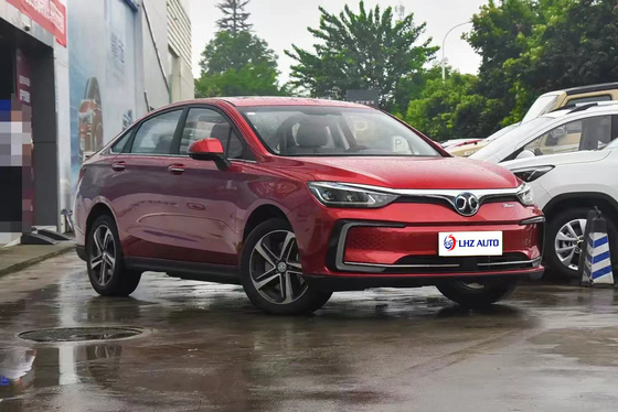 Taxi-Specific 5-Door 5-Seat 100% Electric Car Ideal for European and American Markets
