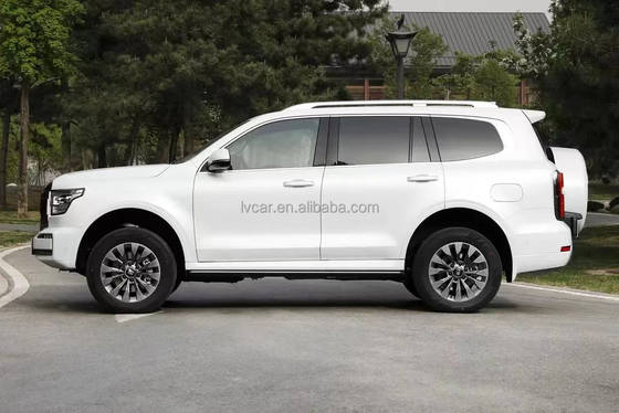 Tank500 Chinese Great Wall 4WD Gasoline SUV Left Hand Drive 4 Airbags Spacious Interior