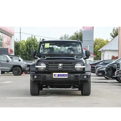 Tank 300 Off-Road Vehicle with Automatic Air Conditioner and Touch Screen Technology