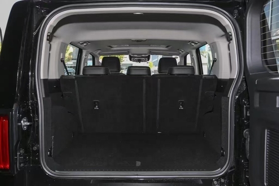 Month 8 Special Great Wall Motors Tank 300 Off Road Vehicle with Sturdy Metal Roof Rack