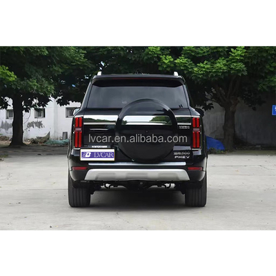 Great Wall Tank 500hi4-t SUV Turbo Metal Leather and ACC Automatic for R19 Tire Size