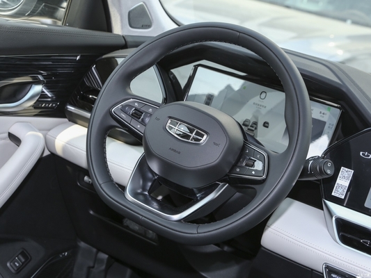 Left Steering Geely Xingyue L Car Geely Monjaro 2.0TD Skyrim SUV Gasoline Car For Adult