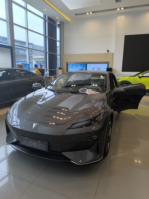 515-705km Cruising Range 100% Electric Energy Vehicle Chang'an Shenlan SL03 Sports Car