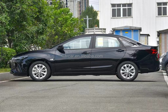 Upgrade Your Commute with Chevrolet Cruze Compact Sedan's Electric Leather Interior