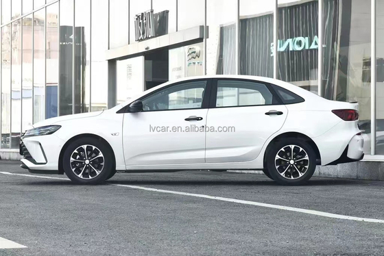 Chevrolet Cruze Compact Sedan LED Camera Electric Leather White Standard Turbo Dark Multi-function ACC Automatic Sunroof SUV R16