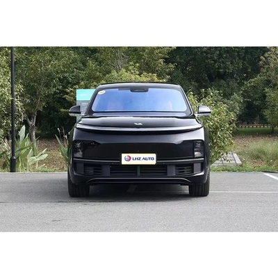 Li L8 Luxurious SUV Made in with Electric Driver's Seat Adjustment and Light Interior
