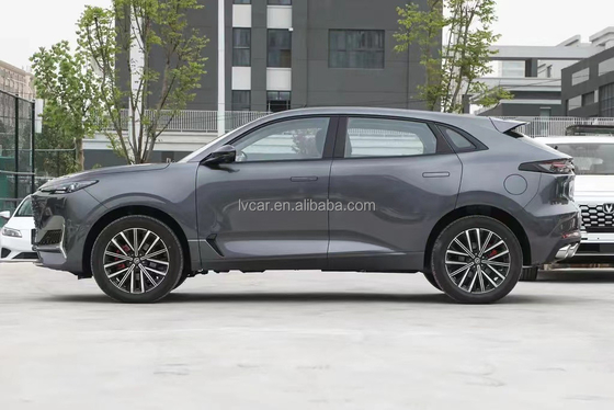 Single Motor RWD 2024 Changan Uni-k SUV with 5-door 5-seat Body Structure