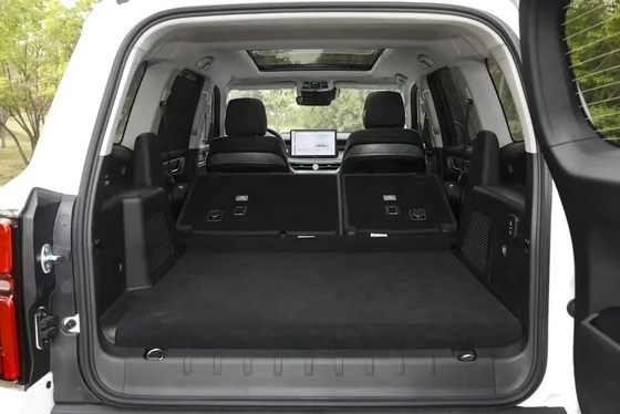 R19 Tire Size Tank 500 Large SUV Second hand 0km Car with Automatic Air Conditioner
