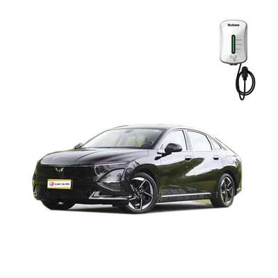 Energy Vehicle 2024 Wuling Xingguang PHEV 5-Door 5-Seat A-Class Sedan with Long Range