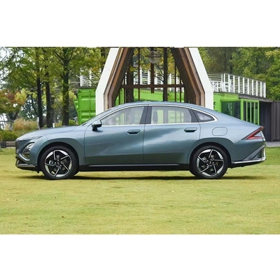 Long Range Lithium Battery Wuling Starlight Hybrid Sedan A-Class 5 Seat Energy Vehicle