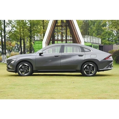 Experience Luxury with Wuling's 2024 Starlight Hybrid Sedan 5-Door 5-Seat Perfection