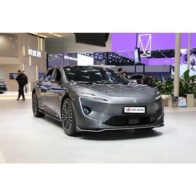 Avatr 12 2024 's State-of-the-Art Luxury Electric SUV and Smart Car with 650km Range