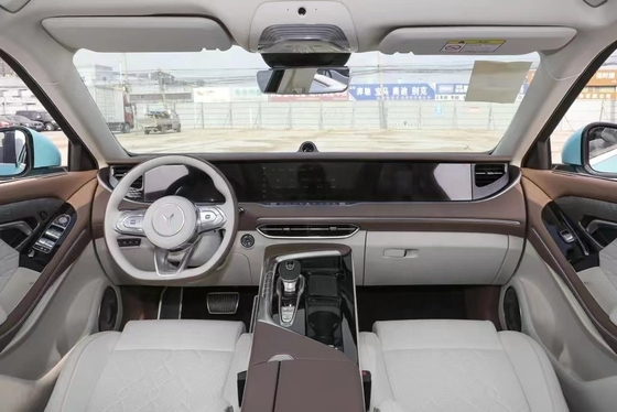 Naturally Aspirated Extended Range Hybrid Electric SUV for Large MPV VOYAH Automobiles