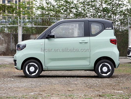 120-170Km Cruising Range Wuling Mini Electric Car with 3-Door 4-Seat Body Structure