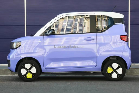 120-170Km Cruising Range Wuling Mini Electric Car with 3-Door 4-Seat Body Structure