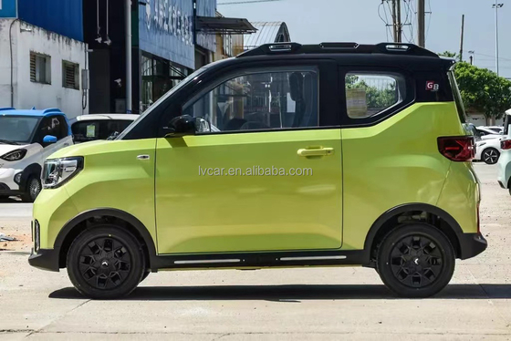 120-170Km Cruising Range Wuling Mini Electric Car with 3-Door 4-Seat Body Structure
