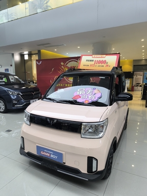 Left Steering Wuling Mini Electric Car with Max Speed of 100 Km/h and 4 Seats 120km
