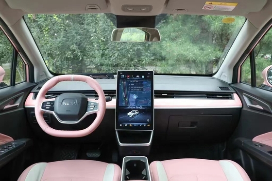 2022 Nezha V400lite Pink Customized Small SUV Intelligent Long Range SUV