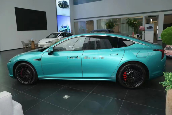 2023 Nezha S 650 Luxury Electric Sports Sedan with 4 Cylinders and 25001-50000 Miles