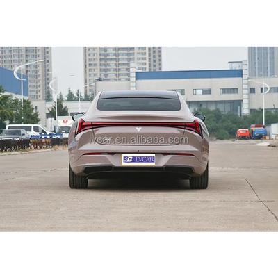Nezha S 's Revolutionary Energy Car with 1 160km Driving Range and ACC Cruise Control