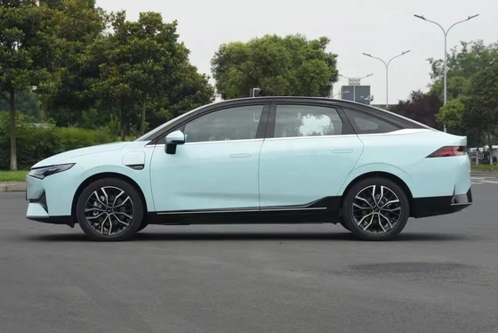 Experience the Power of Xpeng P5 A 3-Cylinder Electric Vehicle Designed