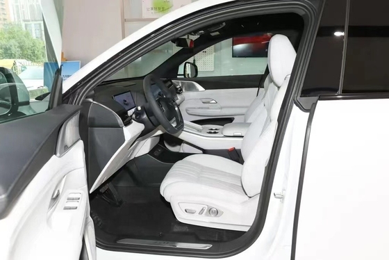 Curb Weight 1000kg-2000kg Xpeng G9 2023 Electric Car High Speed