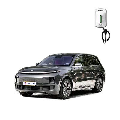 Silver Li Xiang L8 MAX Electric EV Car Multi-function Steering Wheel Panoramic Sunroof