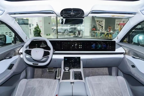 Introducing the Voyah Chasing Light A 5-Door 5-Seat Sedan with 4.1-6L Engine Capacity