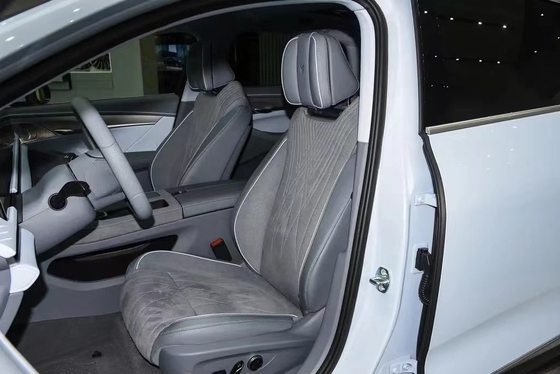 Introducing the Voyah Chasing Light A 5-Door 5-Seat Sedan with 4.1-6L Engine Capacity