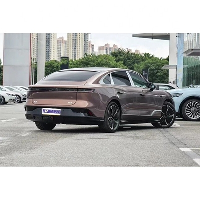 Introducing the Voyah Chasing Light A 5-Door 5-Seat Sedan with 4.1-6L Engine Capacity