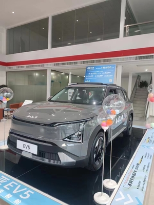 2024KIA EV5 Pure Electric Vehicle SUV 64.2kWh Battery Capacity 0.45 Hour Charging Time